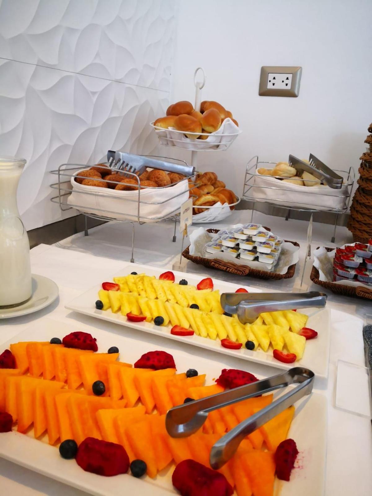 Hotel Las Lomas Lima Zewnętrze zdjęcie